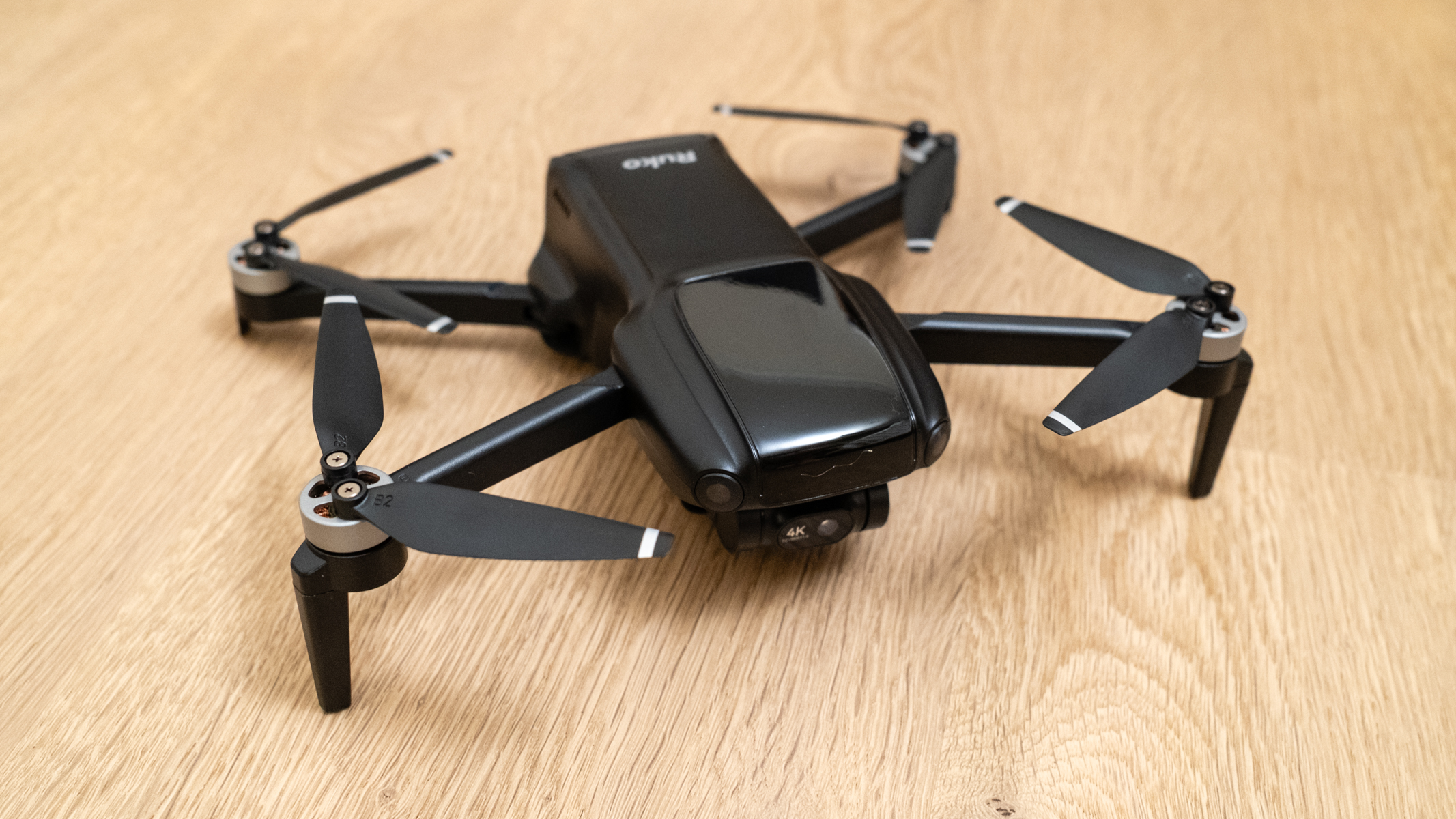 Ruko U11MINI 4K unfolded for flight