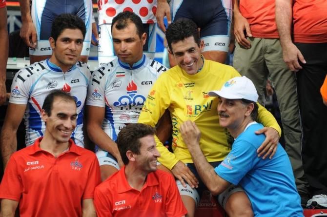 Tabriz Petrochemical Cycling Team took out the team classification