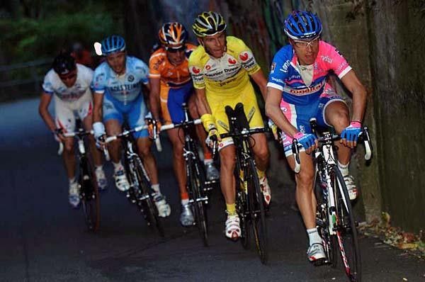 Dekker in the centre was there for Rabobank.