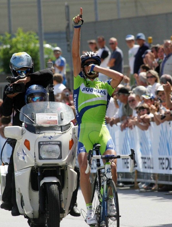 Nibali celebrates his first victory of the 2009 season.