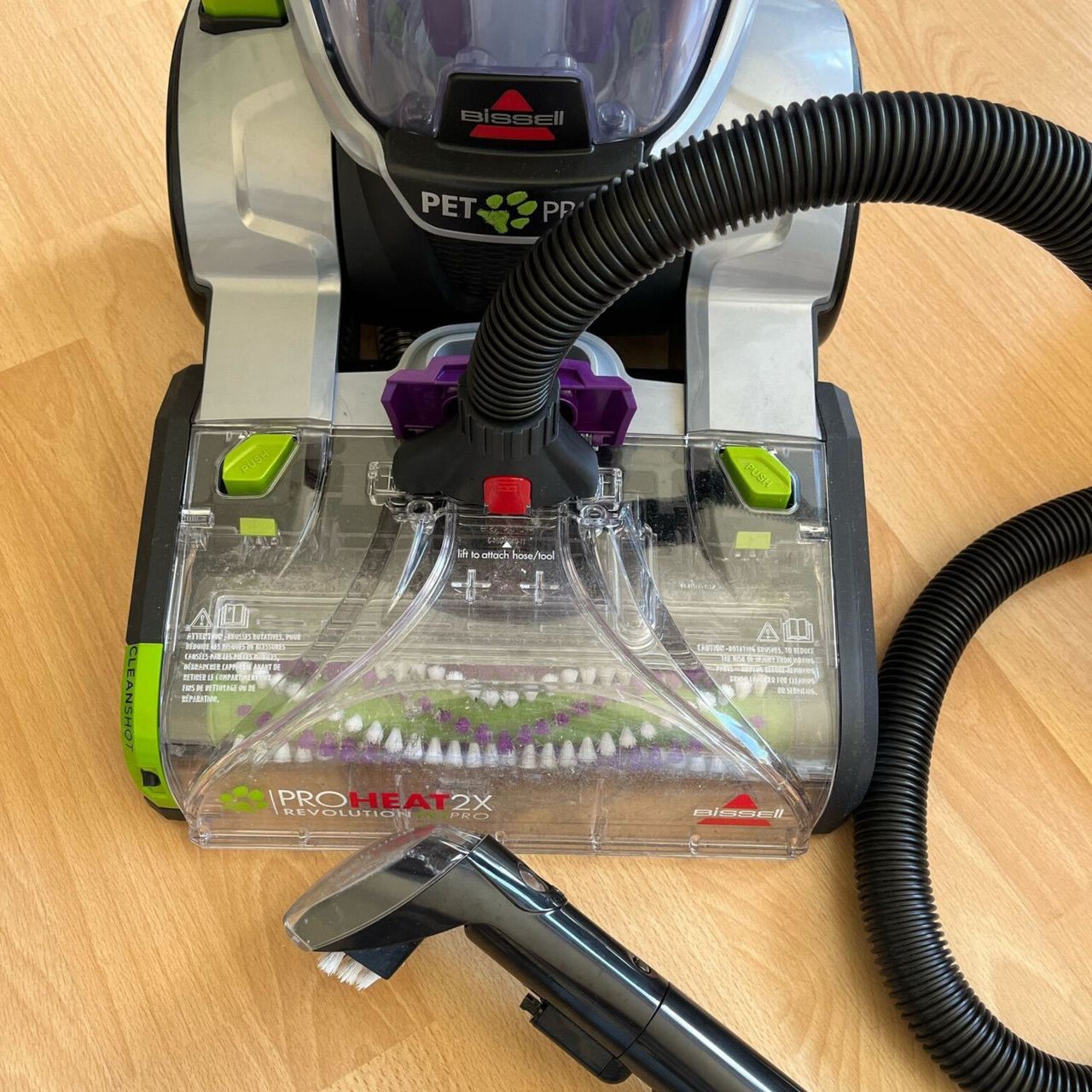 bissell proheat 2x revolution pet pro carpet cleaner with hose and attachment