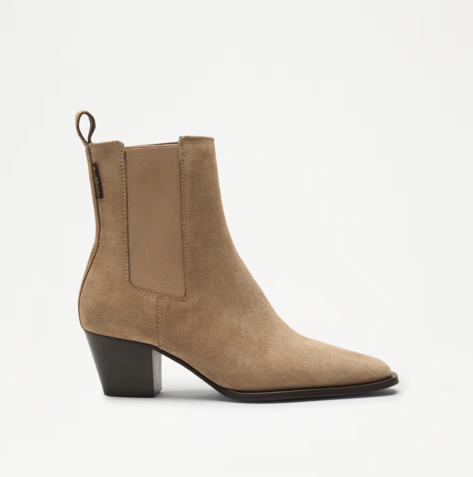 Russell & Bromley, Calle