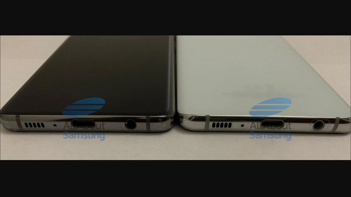 The headphone port is intact. Credit: AllAboutSamsung
