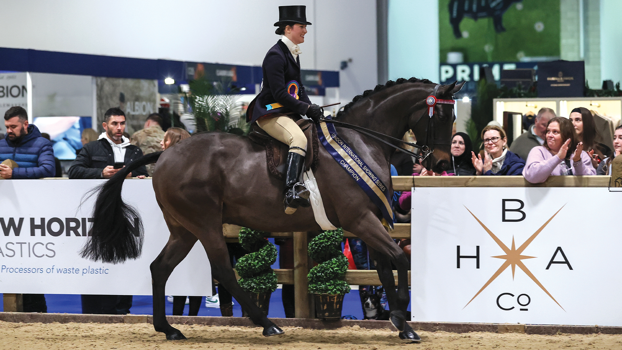 Bassingfield Dark Secret at London International 2023 winning the Rising Stars hack final