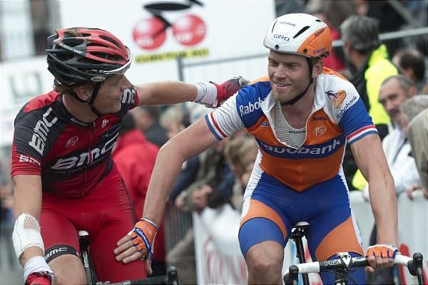 Blythe is congratulated by Lars Boom