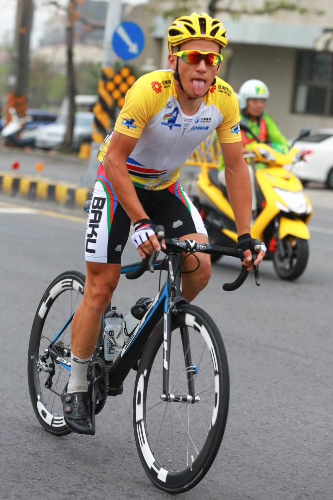 Hard time for dethroned yellow jersey Kirill Pozdnyakov.