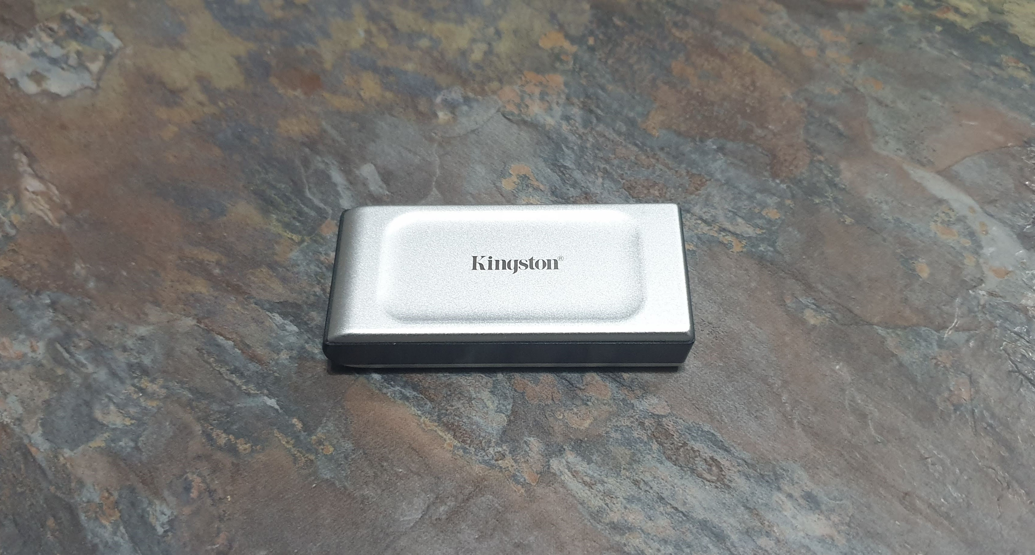 Kingston XS2000 Review Listing