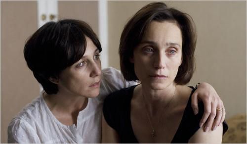 Iâ€™ve Loved You So Long - Elsa Zylberstein &amp; Kristin Scott Thomas play sisters in this moving French drama