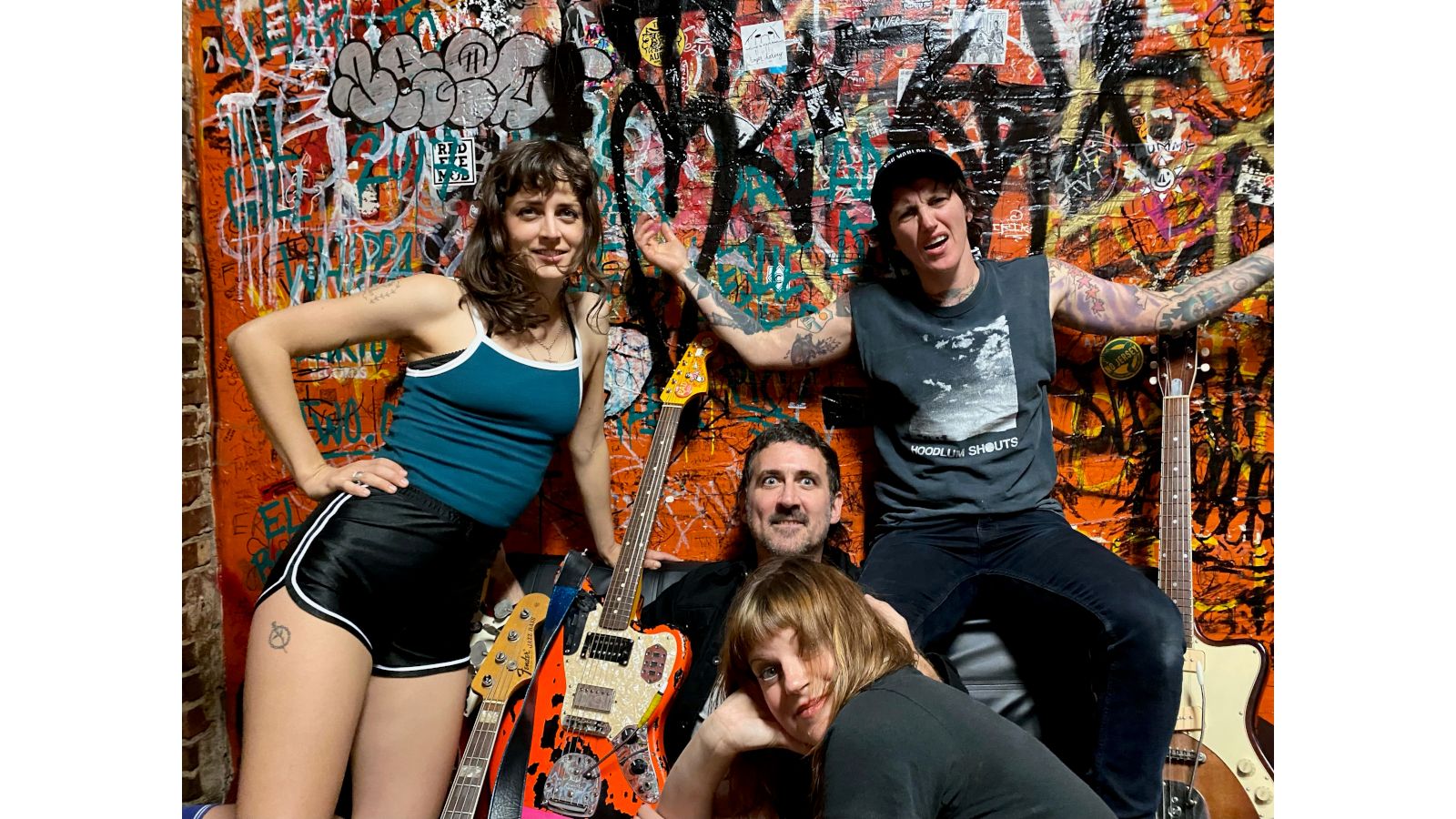 Listen to Tropical F*ck Storm's Epic Cover of Jimi Hendrix's “1983