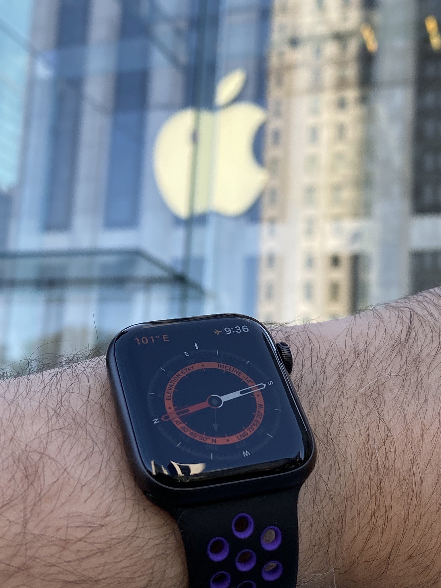 Watch 5 ru. Apple watch Series 5. Часы эпл вотч 5. Apple watch 5 Nike. АПЛ вотч 5 44.