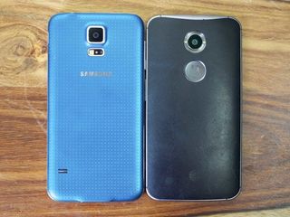 Moto X vs. Samsung Galaxy S5