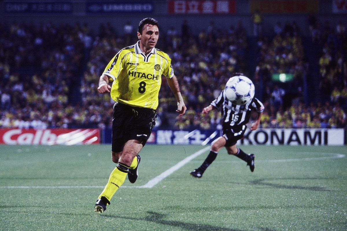 Hristo Stoichkov in action for Kashiwa Reysol, 1999