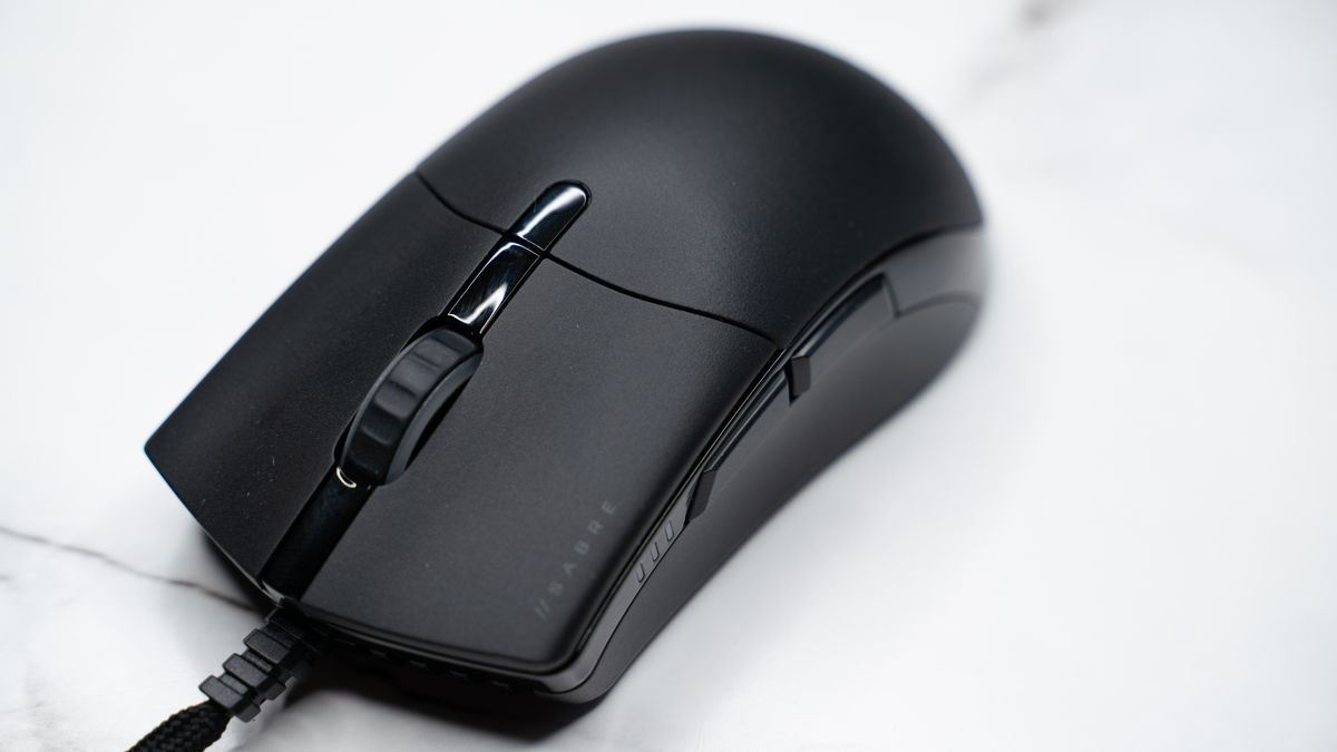 There are six buttons total, all of which are terrific to use.
