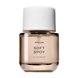 Phlur Soft Spot Eau De Parfum - Full Size Perfume for Women & Men Fragrance - Floral Amber Musk Perfume With Bergamot, Mandarin, Jasmine, Sandalwood & Vanilla (50ml)