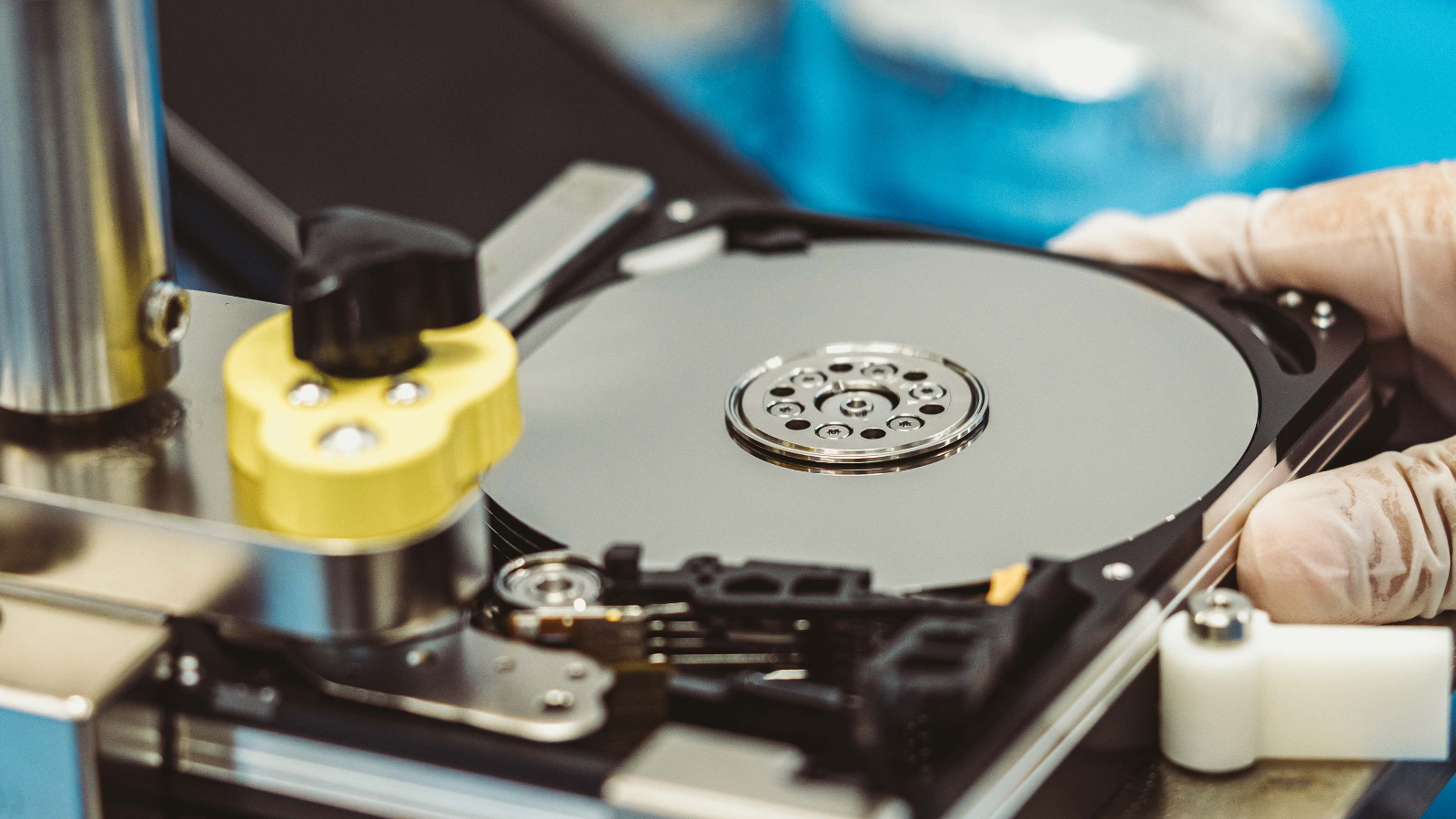 Seagate manufacturing of hard drives