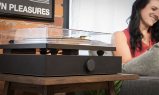 Andover Audio has created Spinbase, a soundbase for turntables