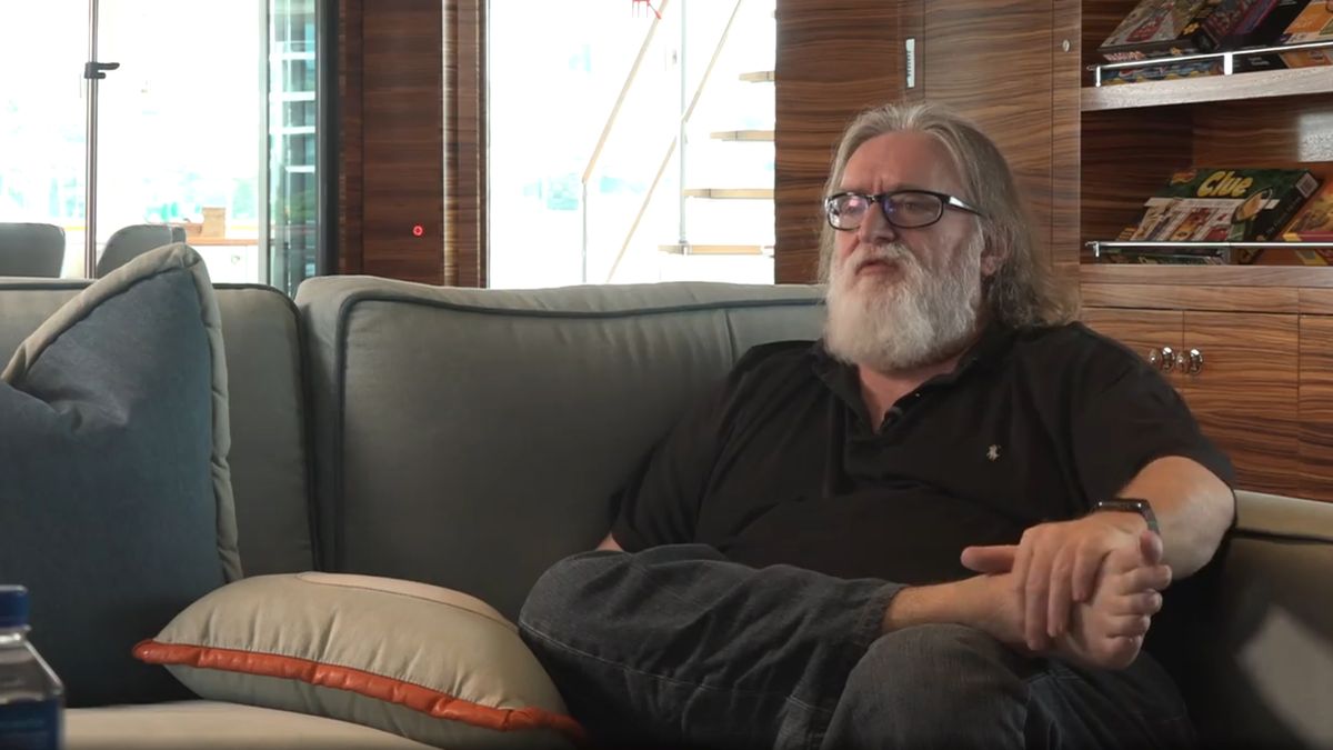 It sure sounds like Valve's Gabe Newell is having a lovely time in