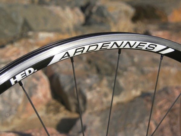 The key to the Ardennes' performance is the wider 'C2' rim extrusion which delivers on its promise of better grip and improved ride quality.