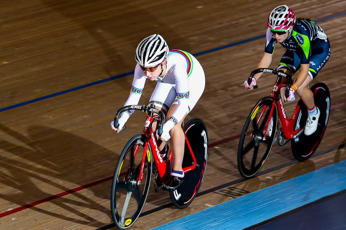 Matrix Fitness' Laura Kenny (L) and Elinor Barker (R) in action during the Women's Scratch Race.