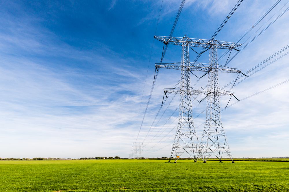 Powerlines in the countryside