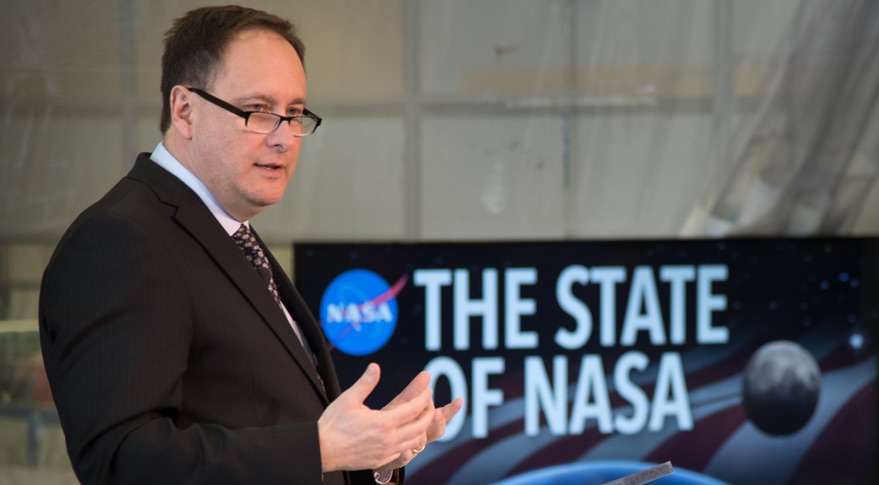 Robert Lightfoot, NASA