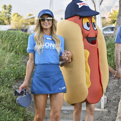 Paris Hilton and Nicole Richie work at Sonic Drive-In while filming scenes for “The Simple Life” reboot TV show on August 05, 2024 in Duarte, California