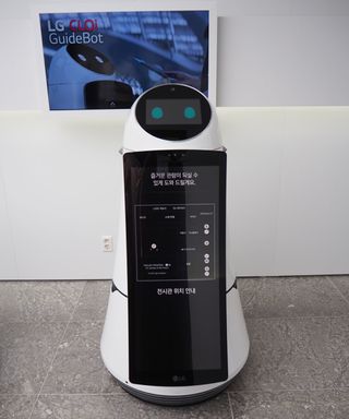 LG Cloi home robot