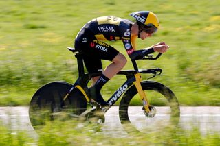 Finn Fisher-Black (Jumbo-Visma) races to third in the Baloise Belgium Tour time trial