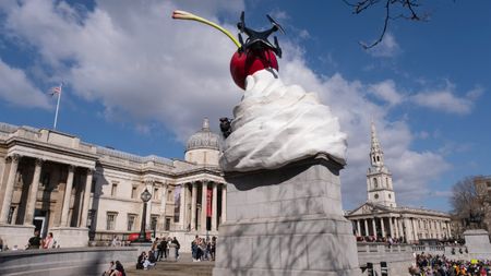 Upside-down ice cream on plinth