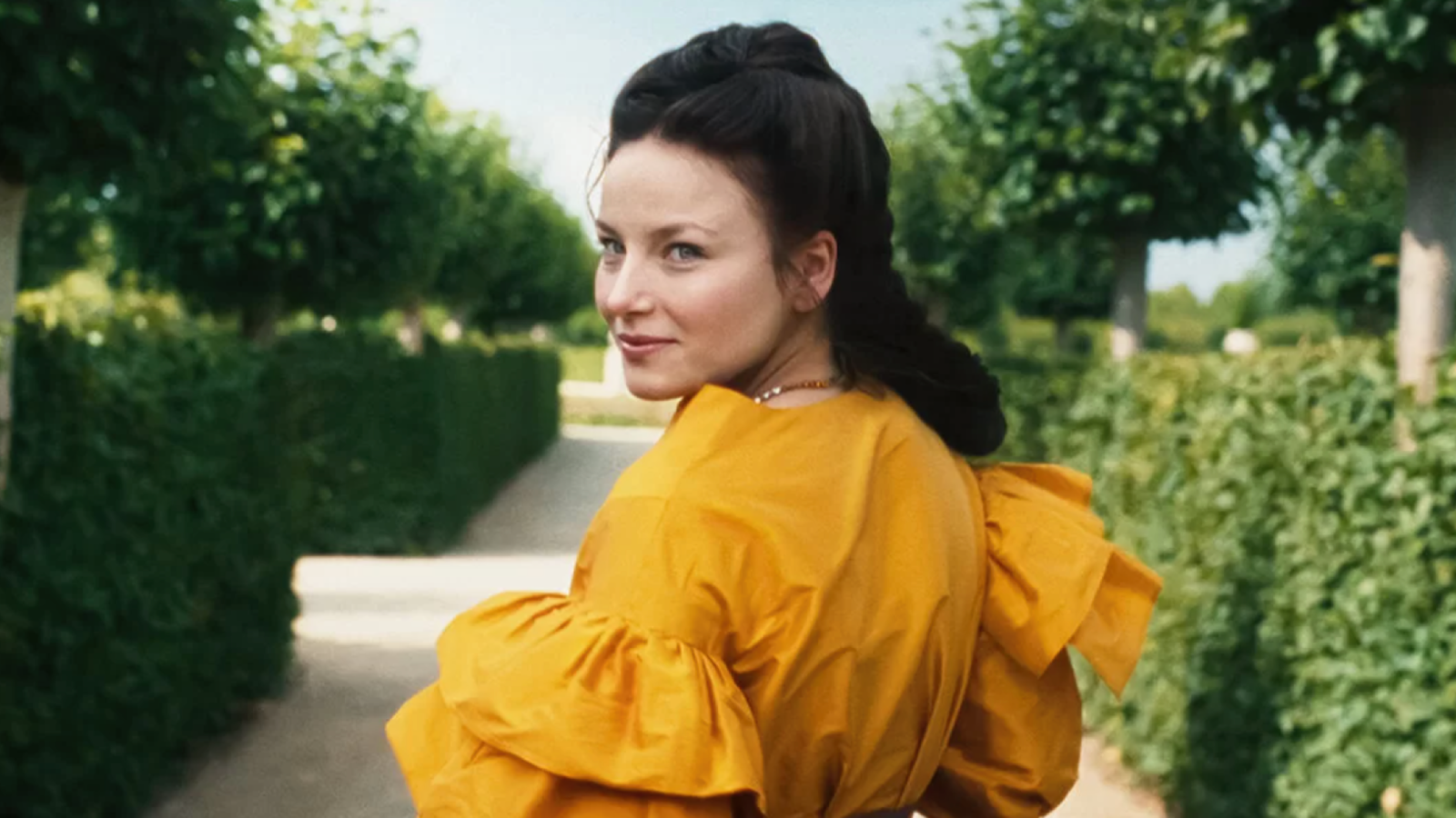 The Empress on Netflix true story behind the TV show Woman & Home