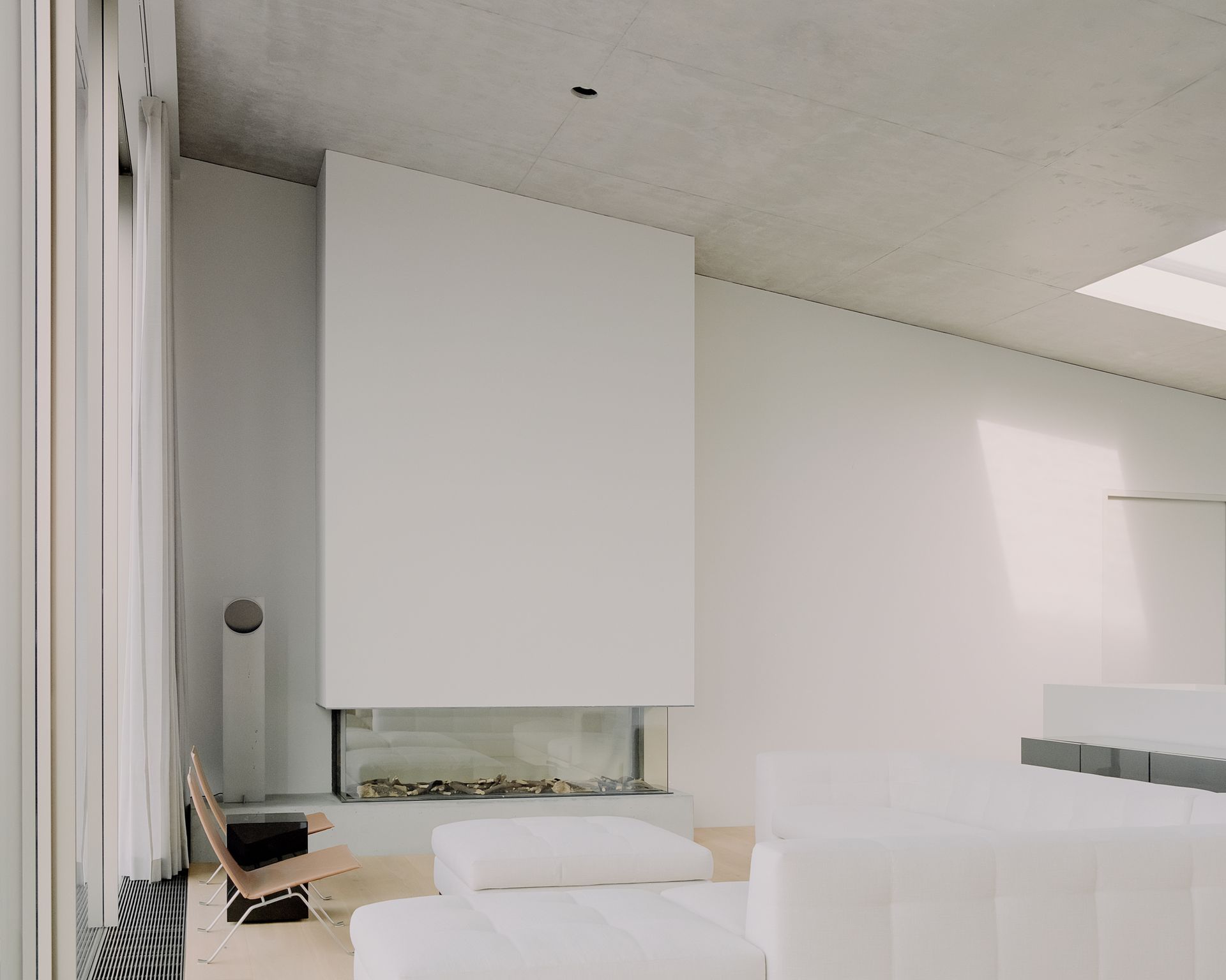 Uetikon house by PPAA