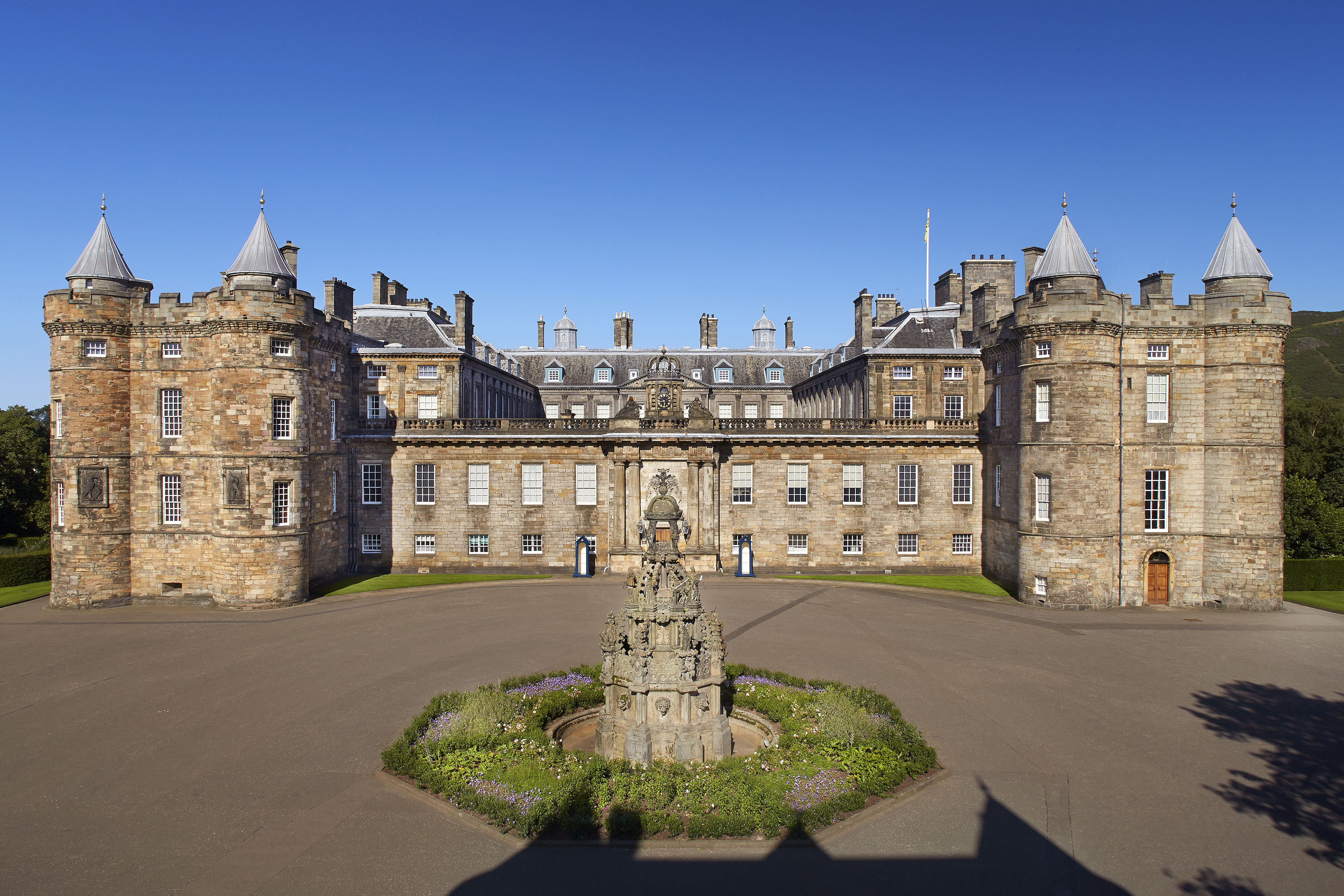 The exterior of the Palace of Holyroodhouse