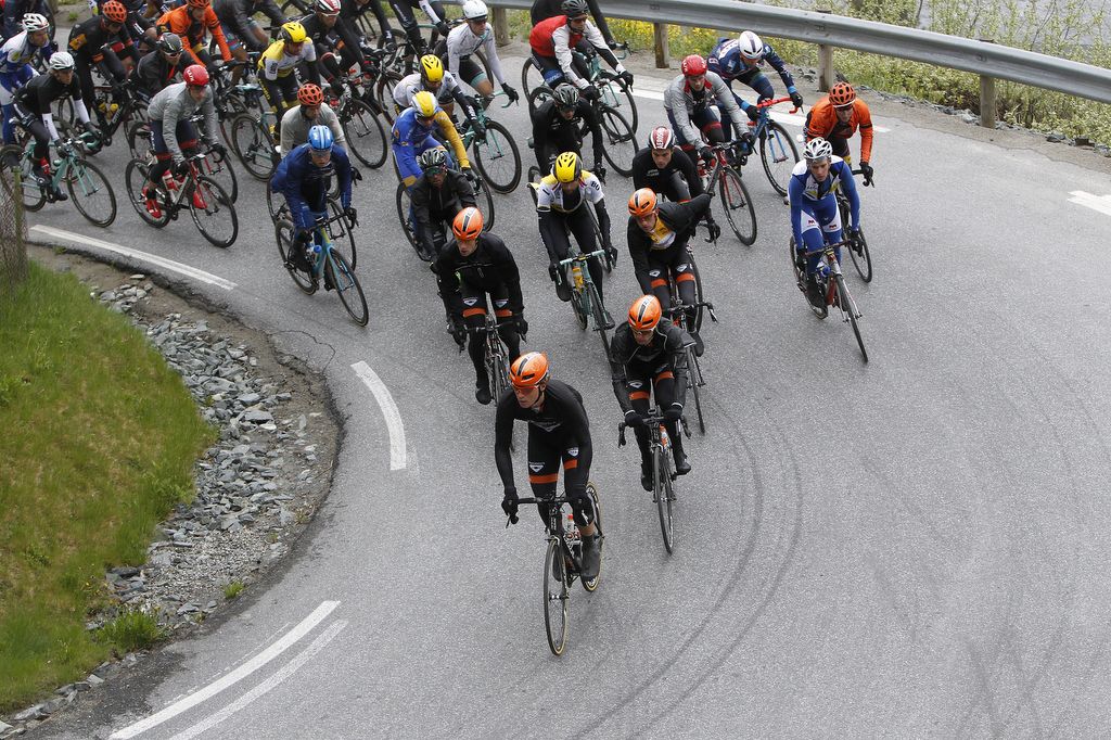 Roompot - Oranje Peloton at the front of the peloton