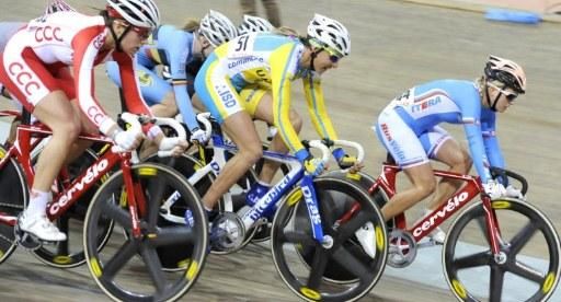 Women's omnium champion Evgenia Romanyuta (Rusvelo), right, in action during the scratch race.