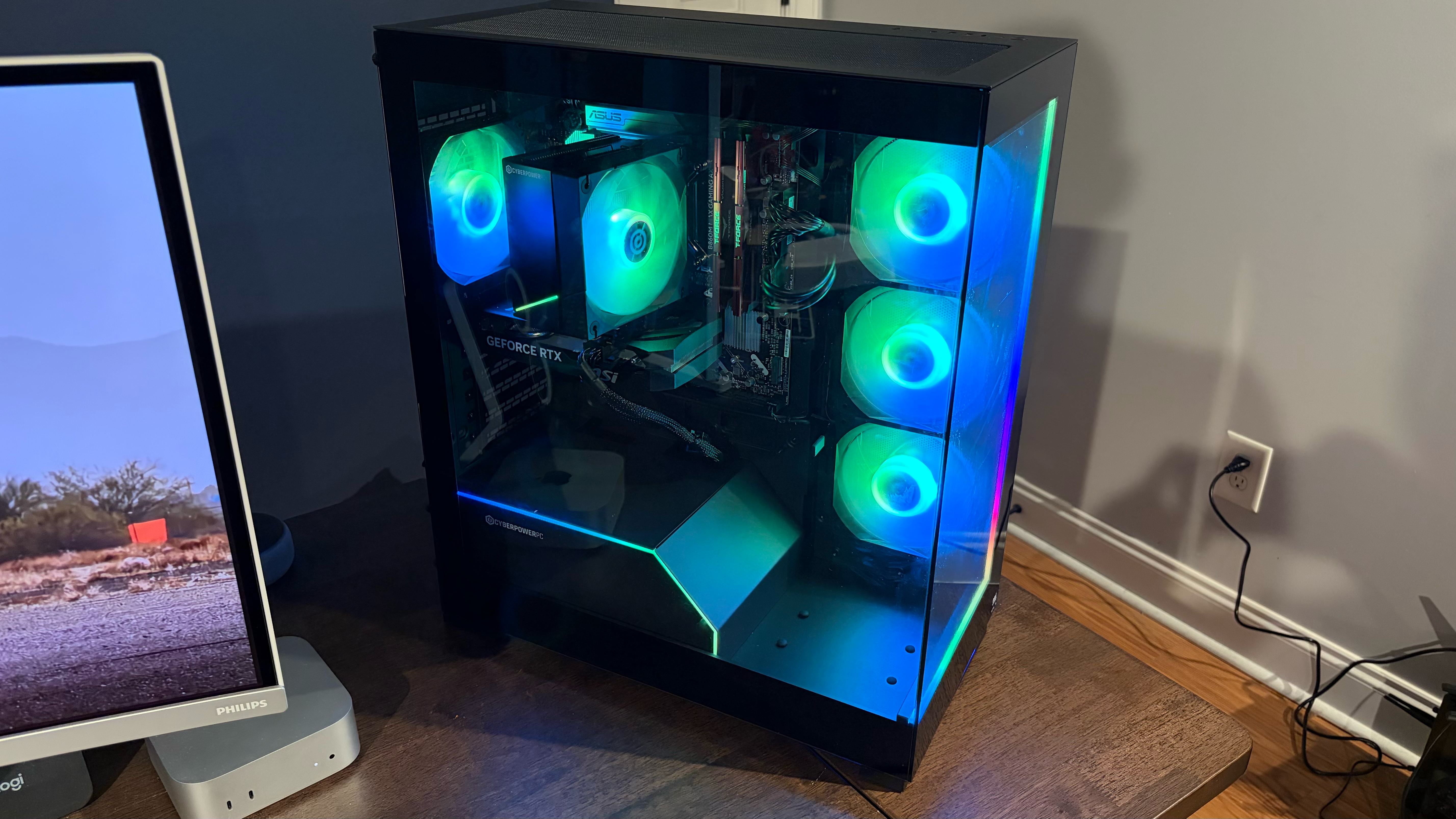 CyberPowerPC Gamer Xtreme 2025