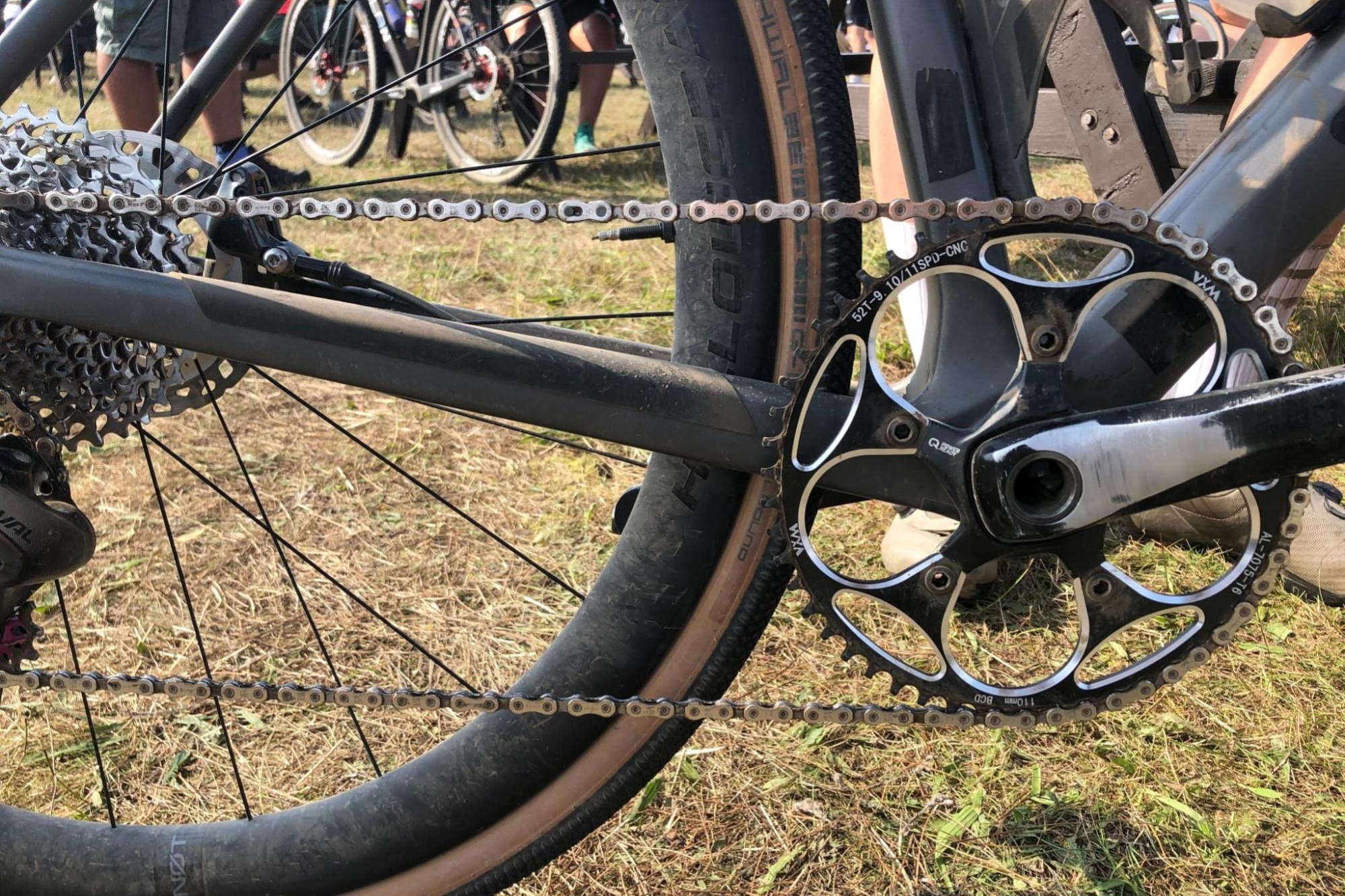 52t front chain ring of Joe Blackmore's Canyon CF SL