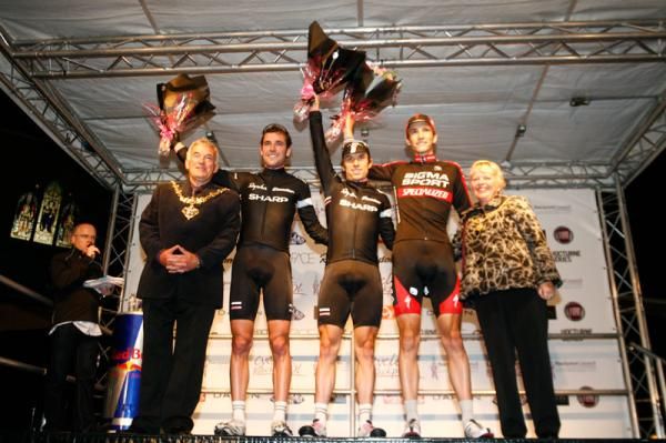 Podium (l-r): Dean Windsor, Dean Downing and Simon Richardson.