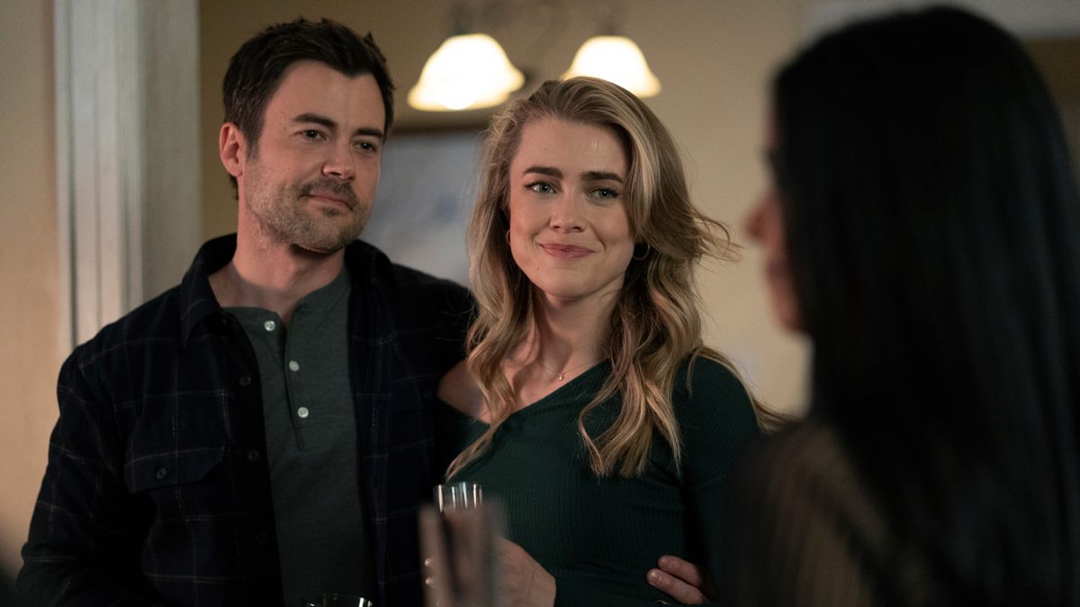 Manifest season 5: Matt Long and Melissa Roxburgh in Manifest