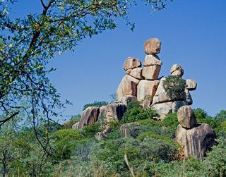 Mother and Child Rock, balancing rocks in Matopos National Park, Zimbabwe
