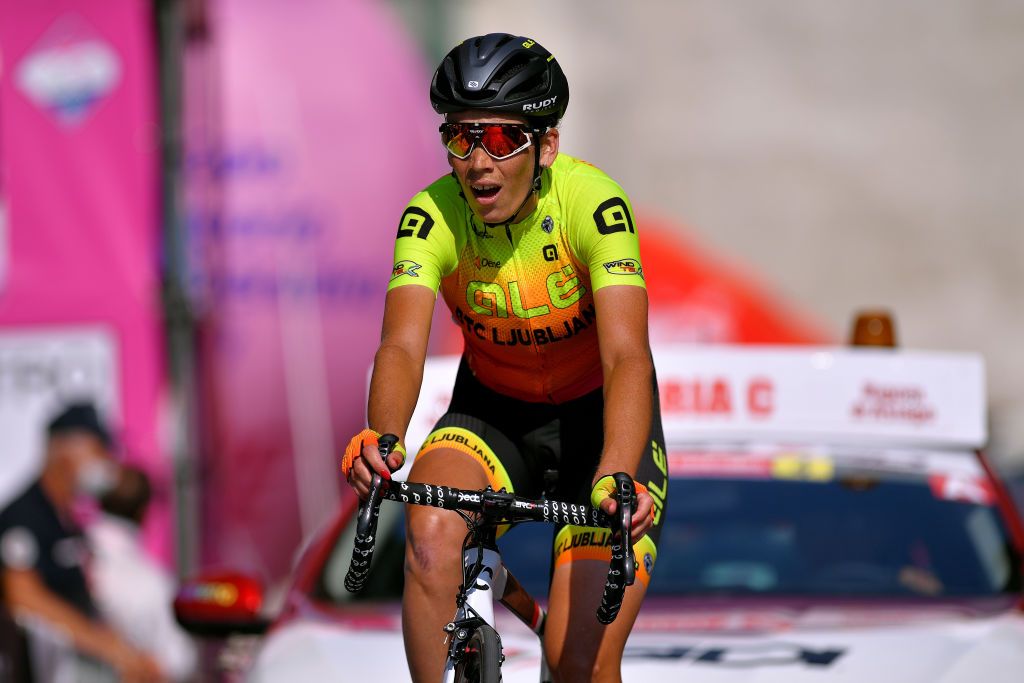 TIVOLI ITALY SEPTEMBER 14 Arrival Eugenia Bujak of Slovenia and Team Ale BTC Ljubljana during the 31st Giro dItalia Internazionale Femminile 2020 Stage 4 a 1703km stage from Assisi to Tivoli 237m GiroRosaIccrea GiroRosa on September 14 2020 in Tivoli Italy Photo by Luc ClaessenGetty Images