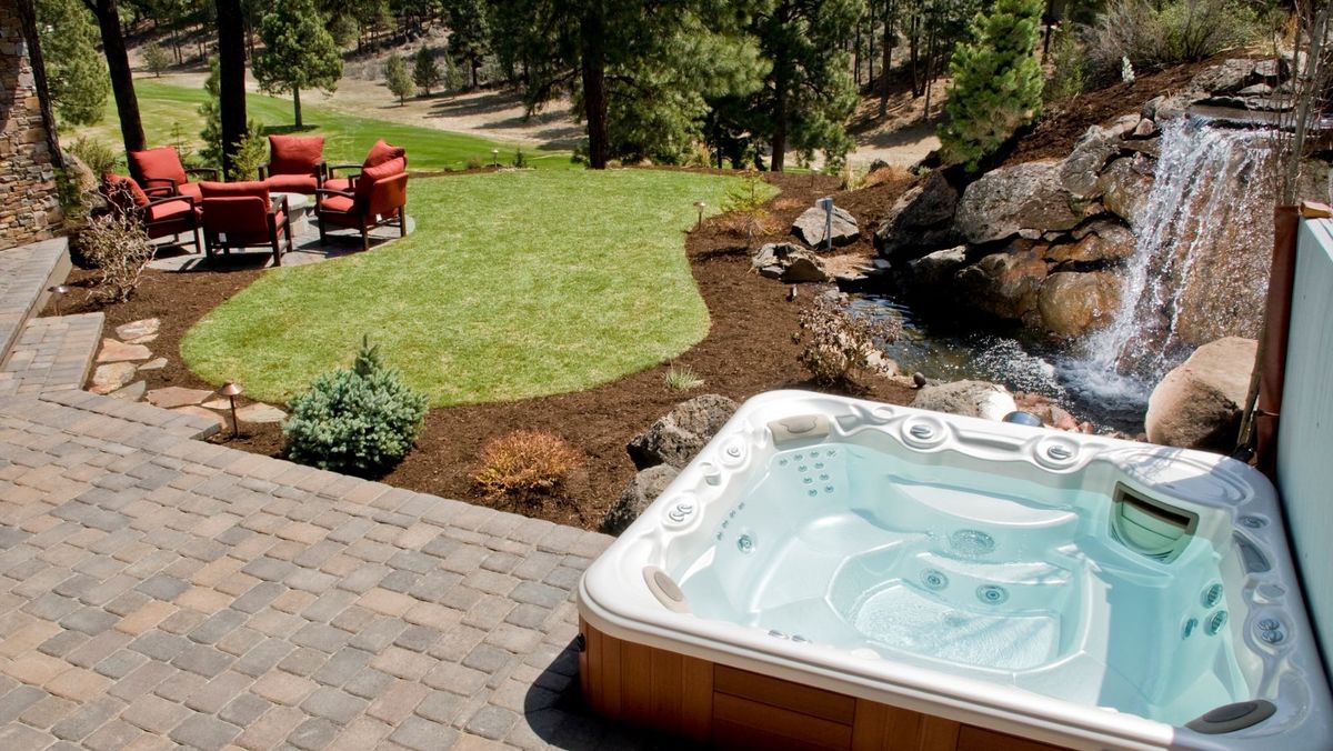 How to drain a hot tub: 8 easy steps with expert guidance - TrendRadars