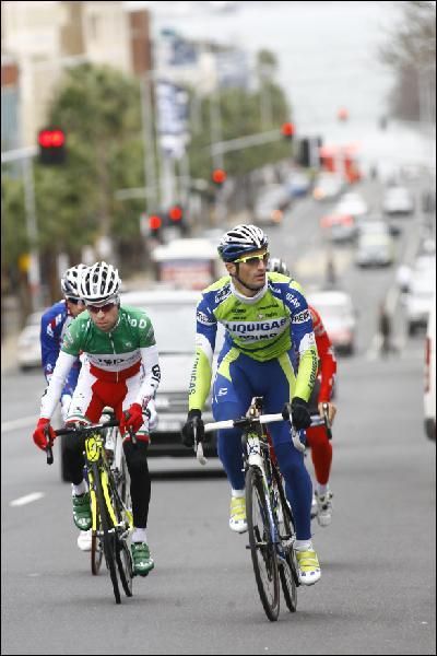 Daniele Bennati, Luca Paolini, Filippo Pozzato and Giovanni Visconti preview the course for the 2010 world road championships in Geelong, Australia.