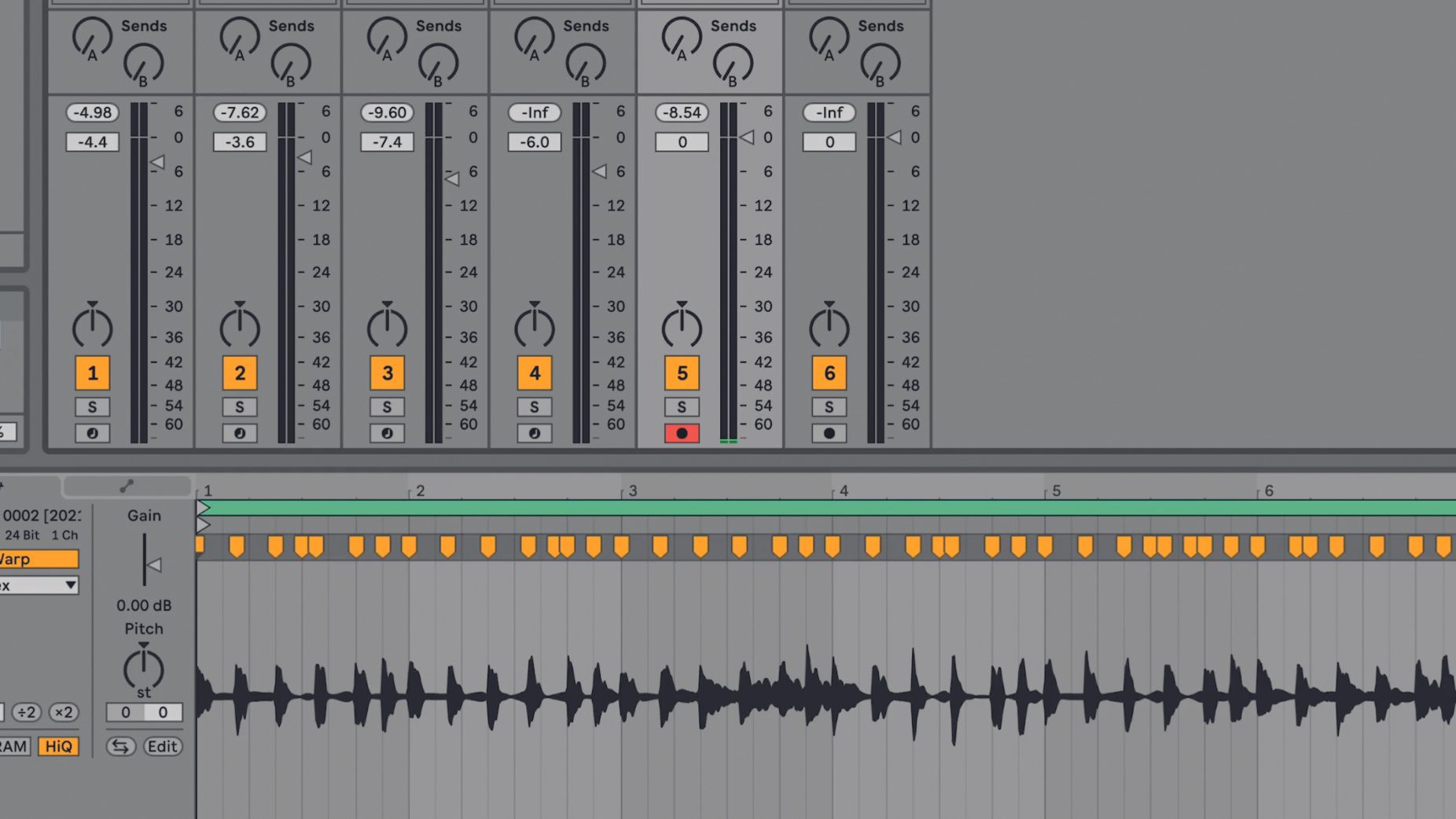 How to make a track in Ableton Live 11 Lite: recording external audio ...