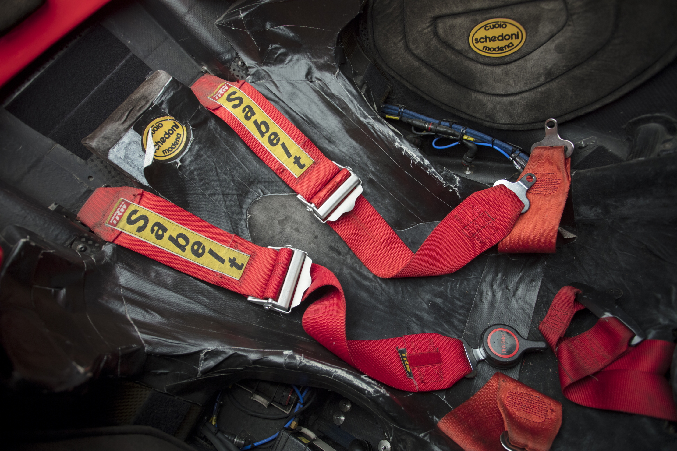 Images of the 2001 Ferrari Chassis 211