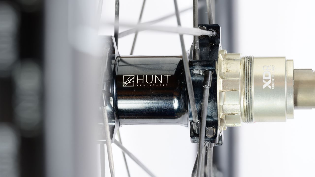 Hunt 60 Limitless UD carbon spoke wheelset real hub