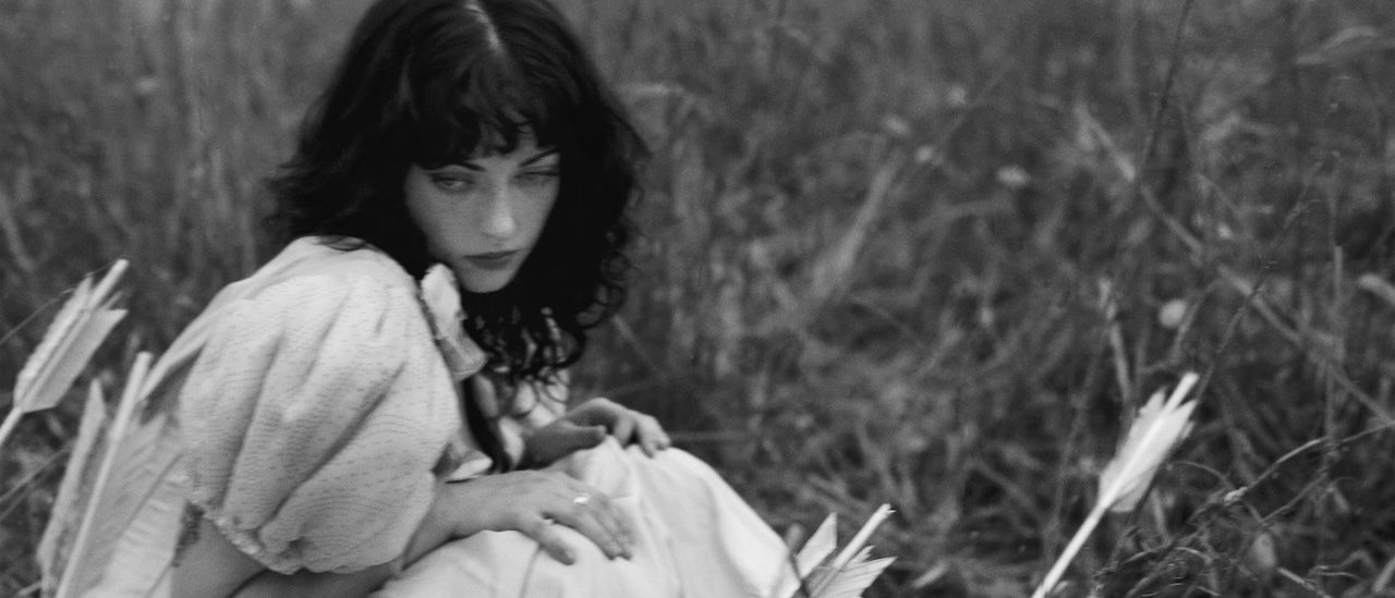 Violet Grohl's debut album Be Sweet To Me is a love letter to the '90s