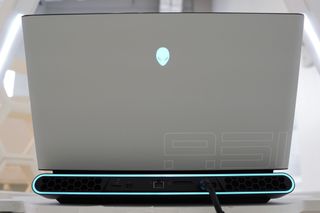 Alienware Area-51m