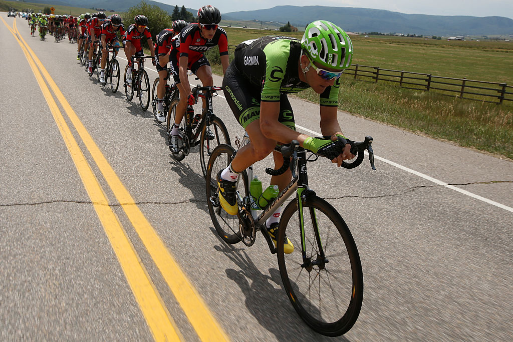 Ted King leads the pack at the USA Pro Challenge in 2015