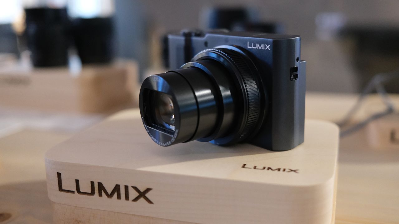 Lumix's new camera might give my Fujifilm X100V a run for its money –not least because of its crazy zoom
