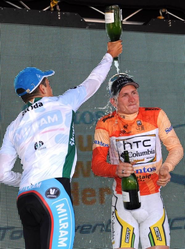 Rohregger makes sure Greipel gets some champagne